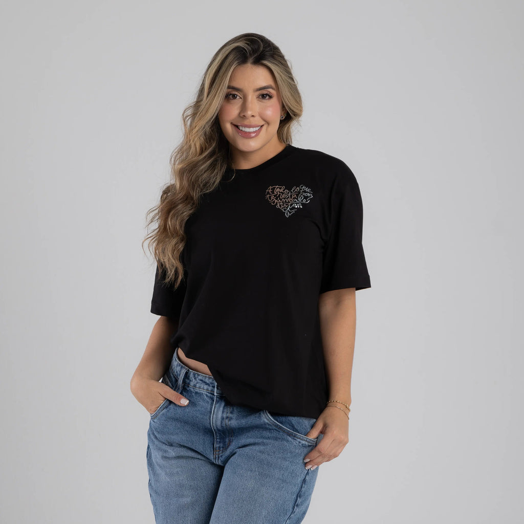 OVERSIZED CORAZÓN EN LETRAS