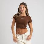 CAMISETA CORTA EN RIB