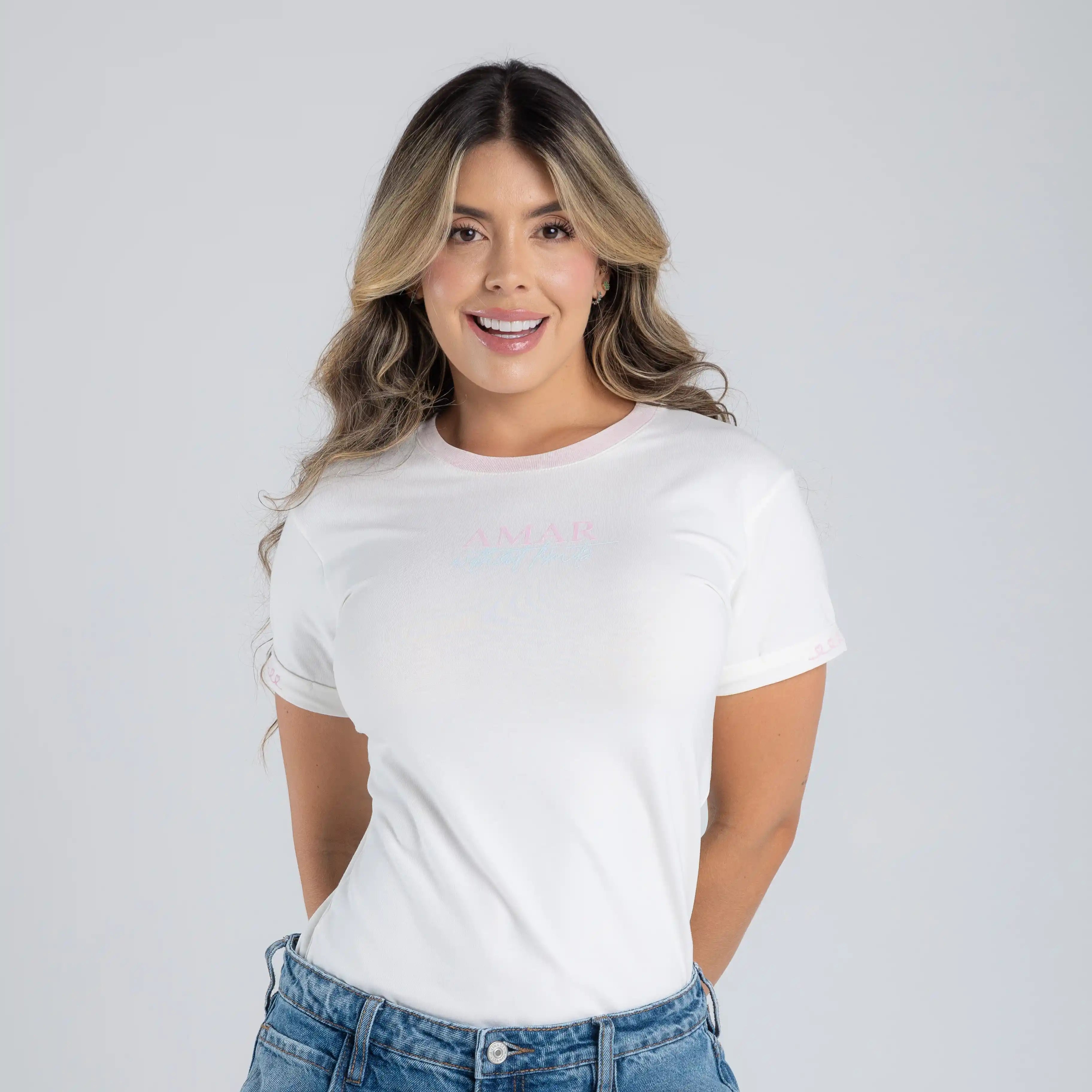 CAMISETA AMAR