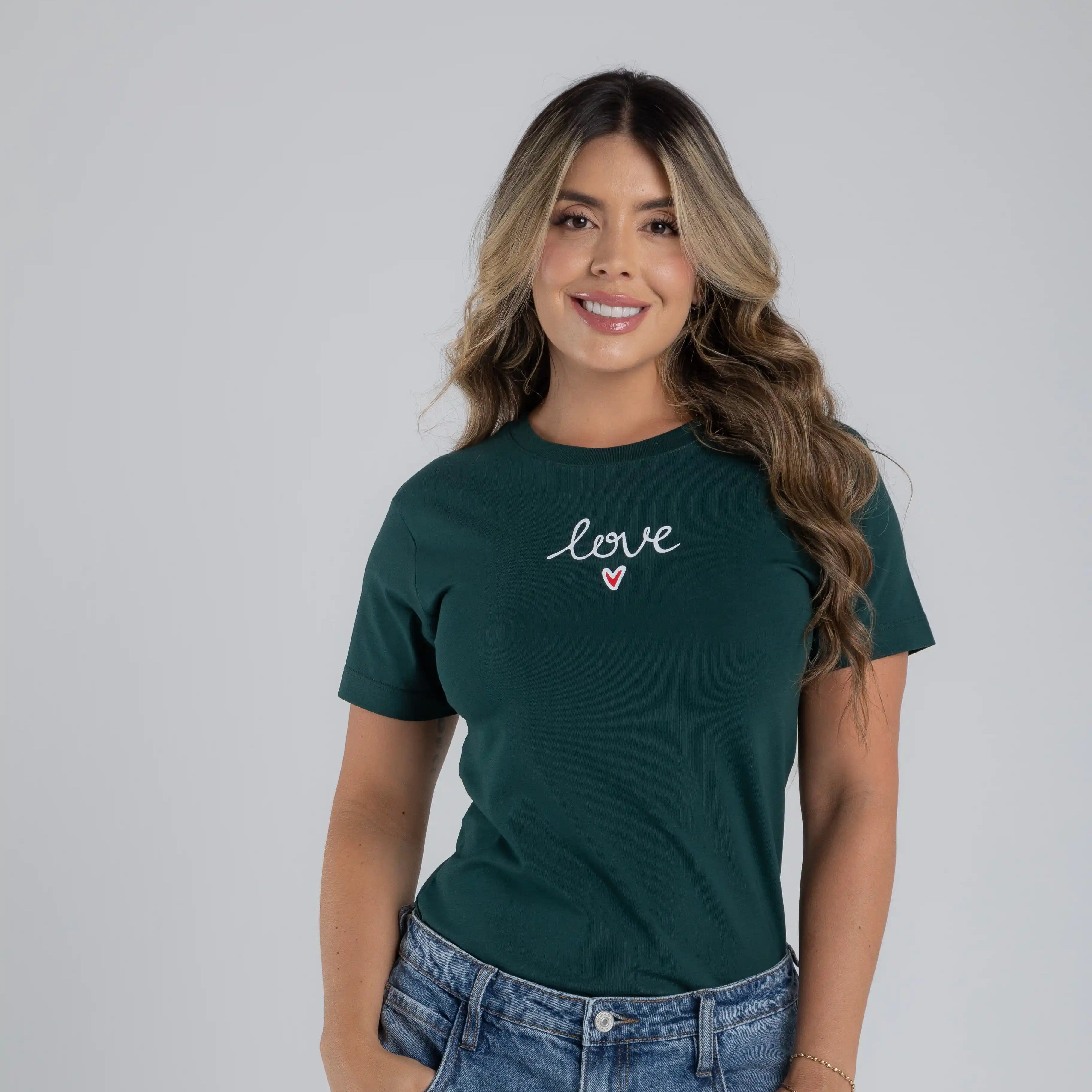 CAMISETA LOVE