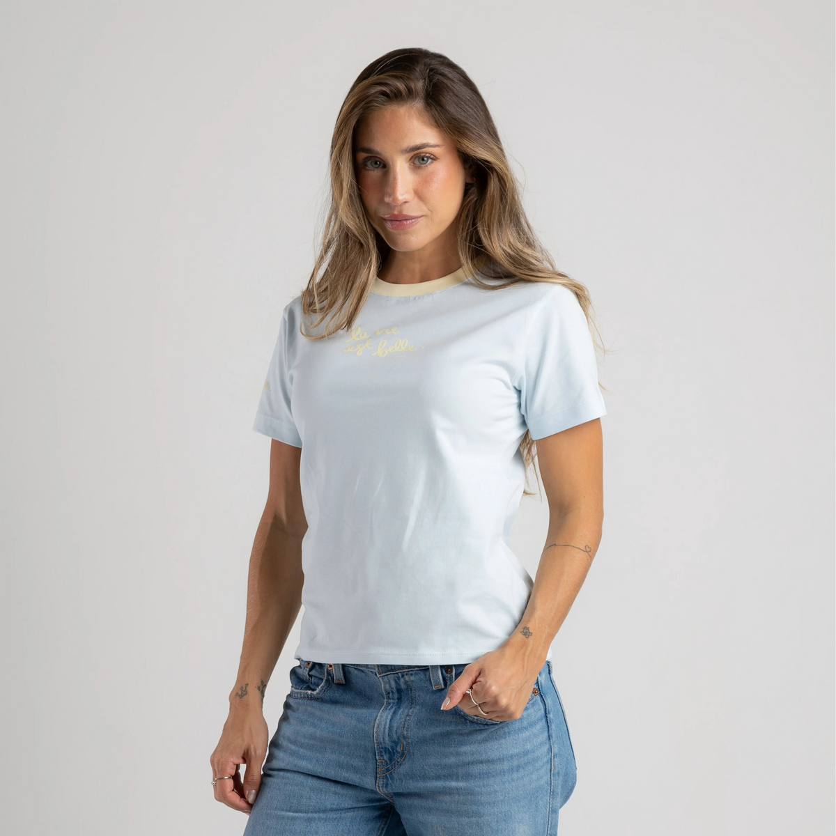 CAMISETA LA VIE EST BELLE