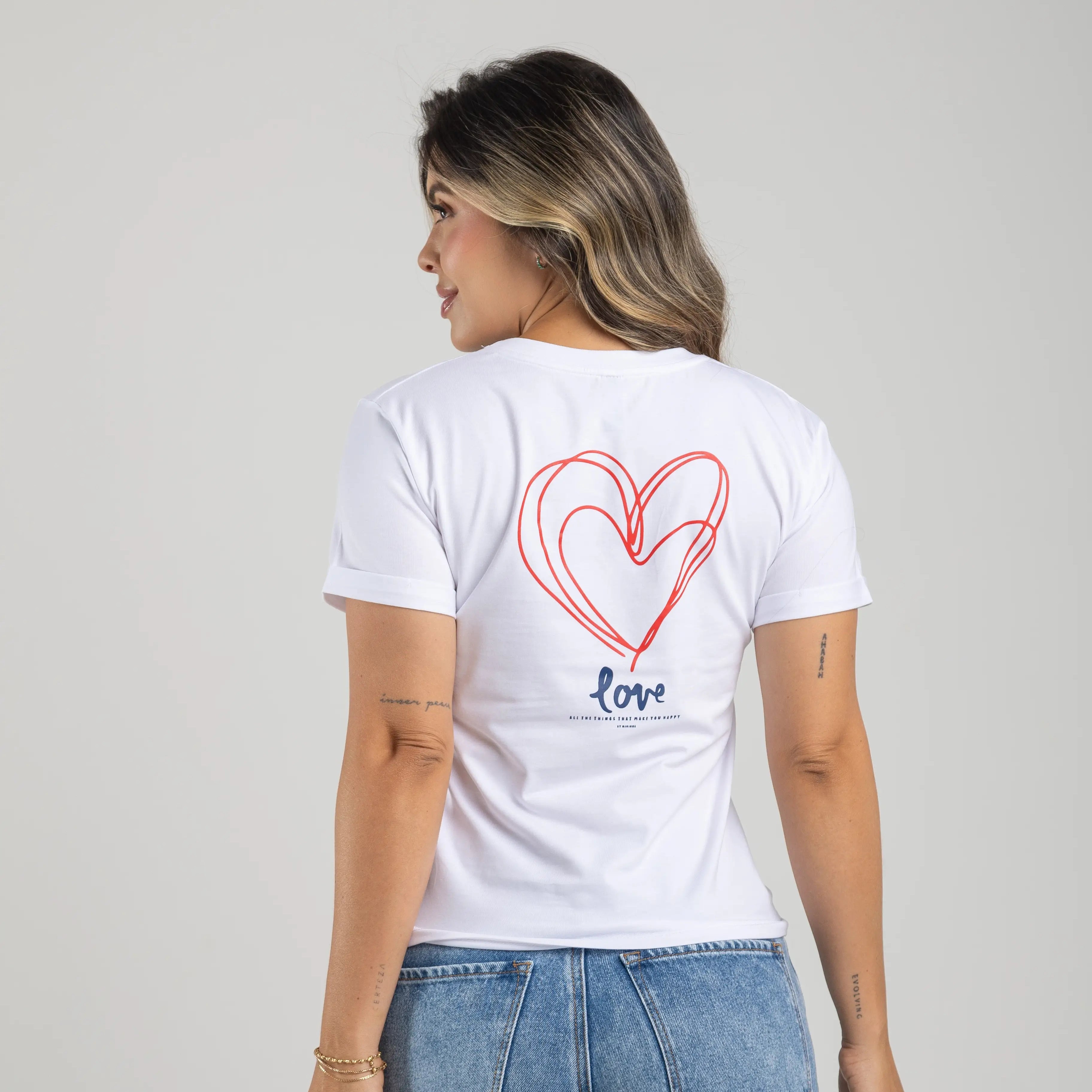 CAMISETA LOVE