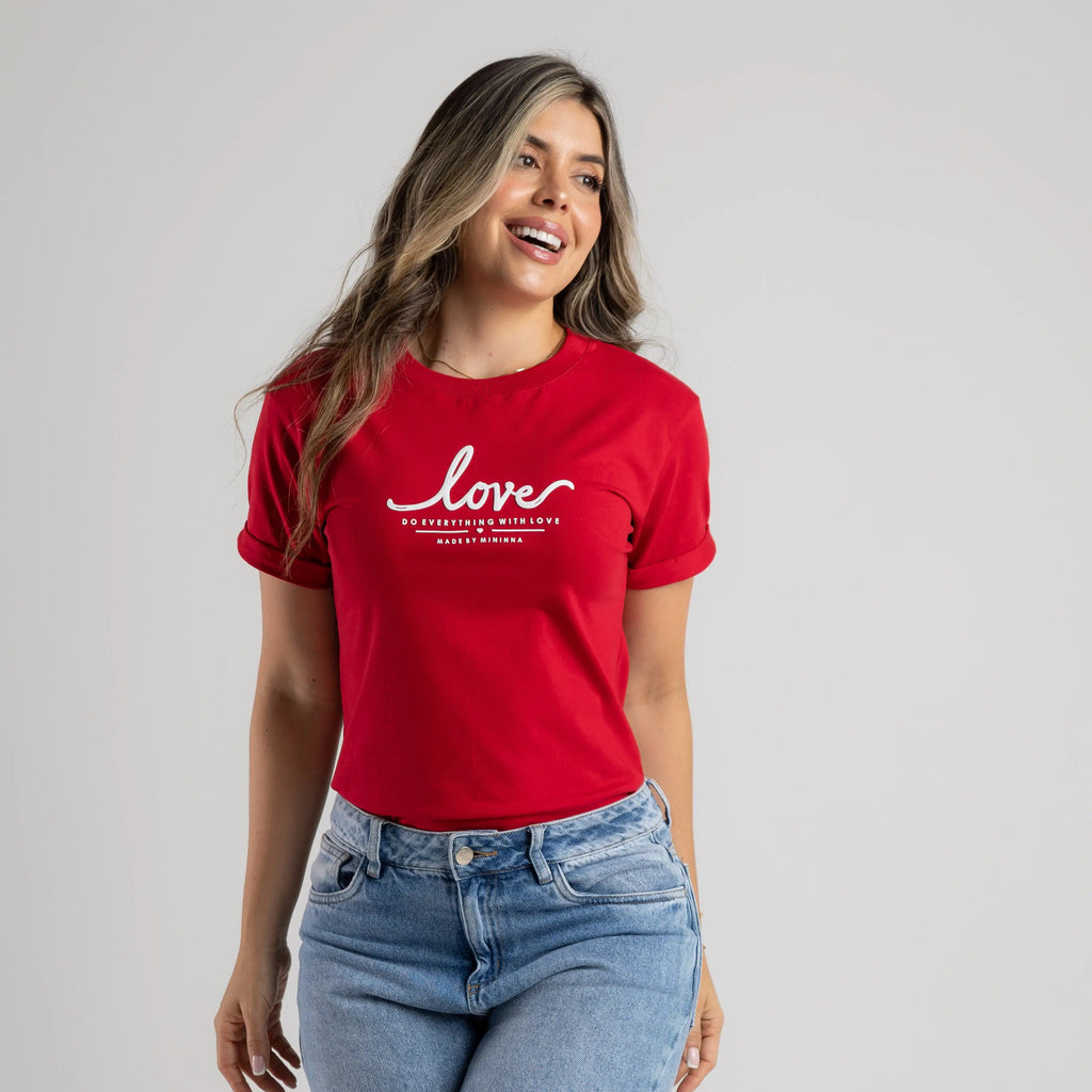 CAMISETA LOVE DO EVERYTHING