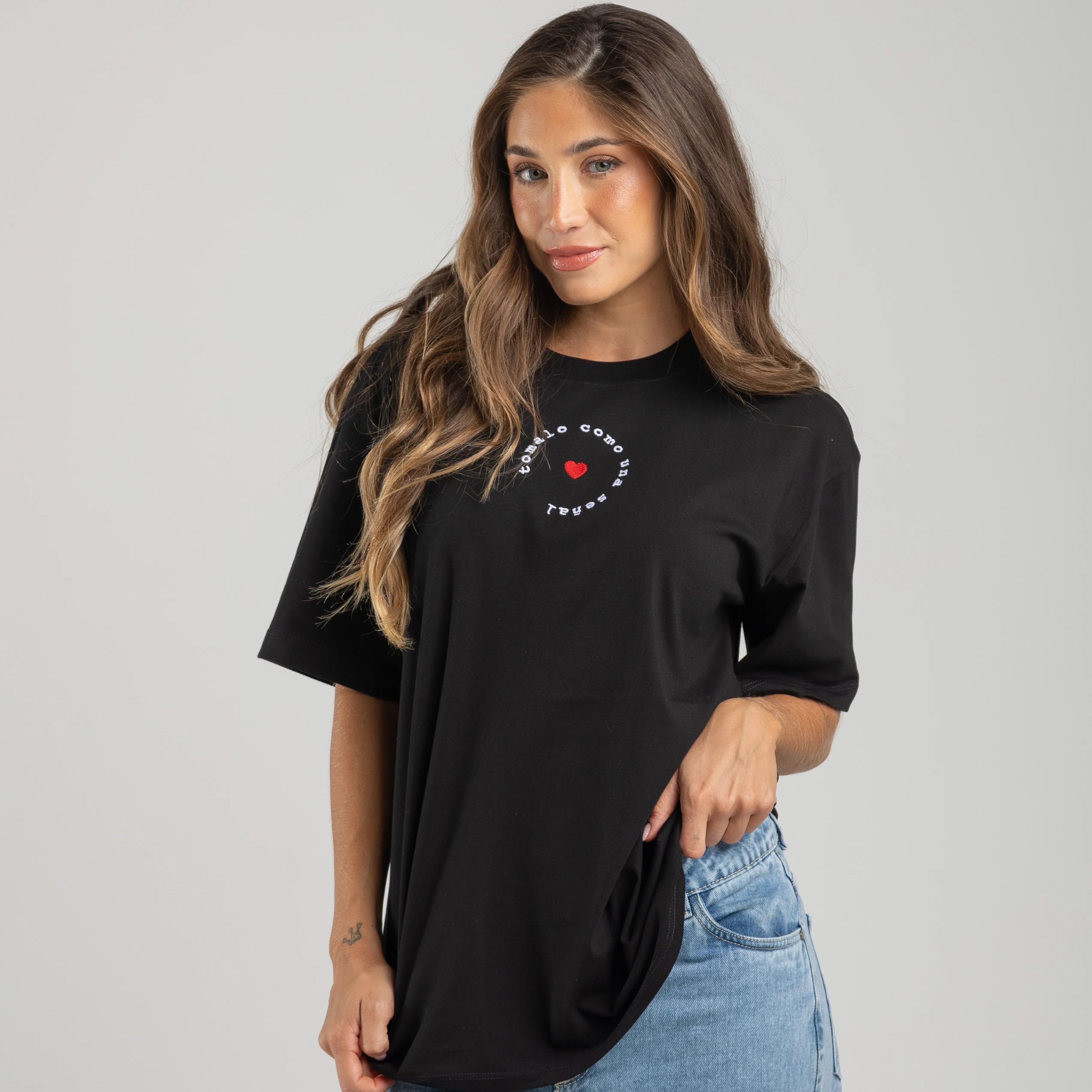 OVERSIZED TOMALO COMO UNA SEÑAL