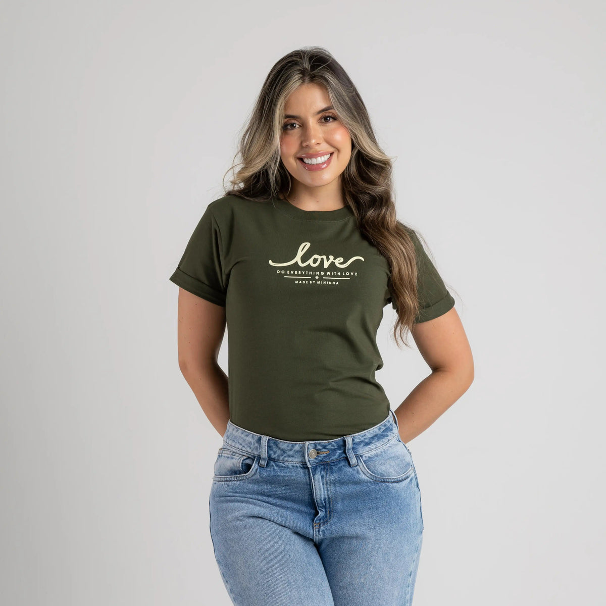 CAMISETA LOVE DO EVERYTHING