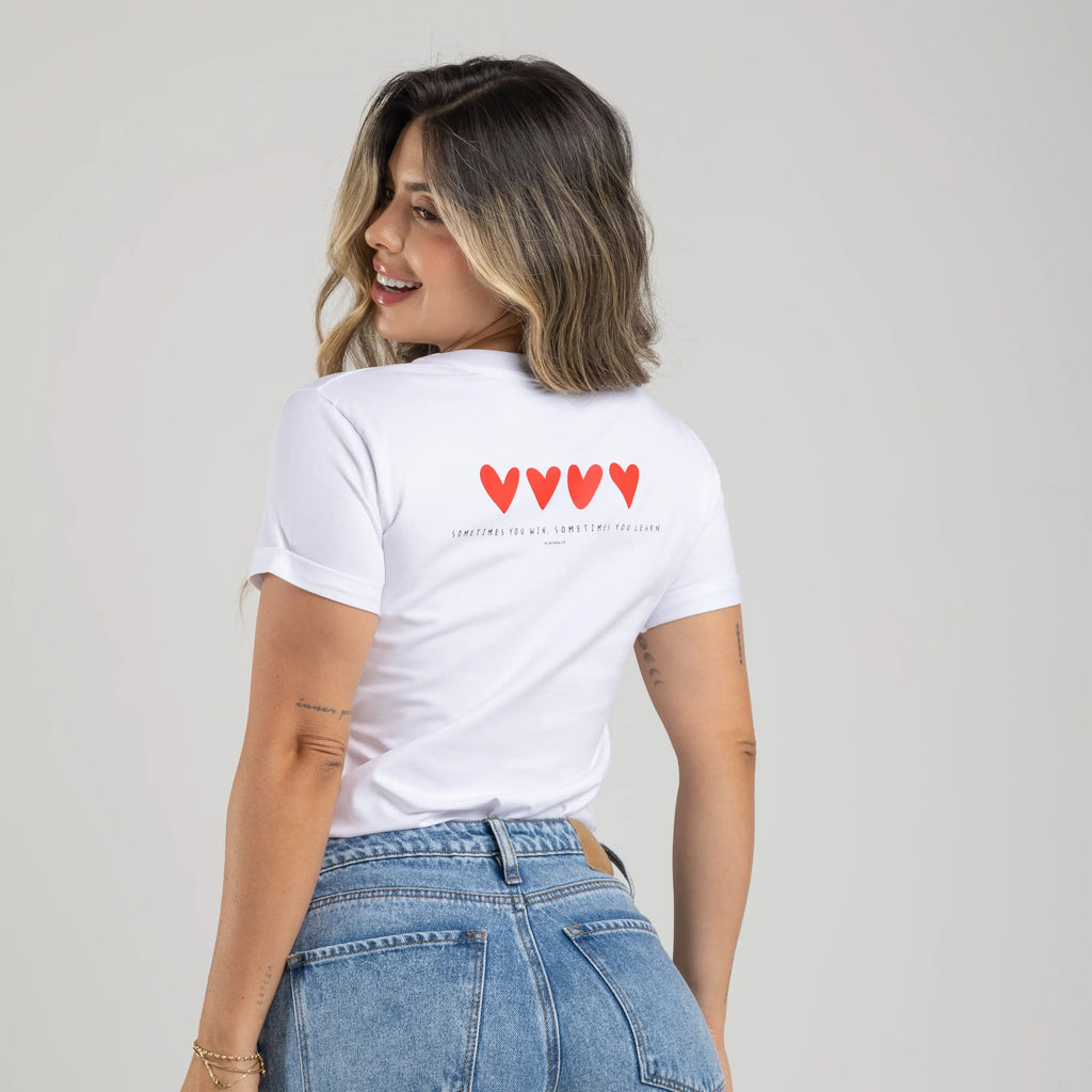 CAMISETA HOPE CORAZONES