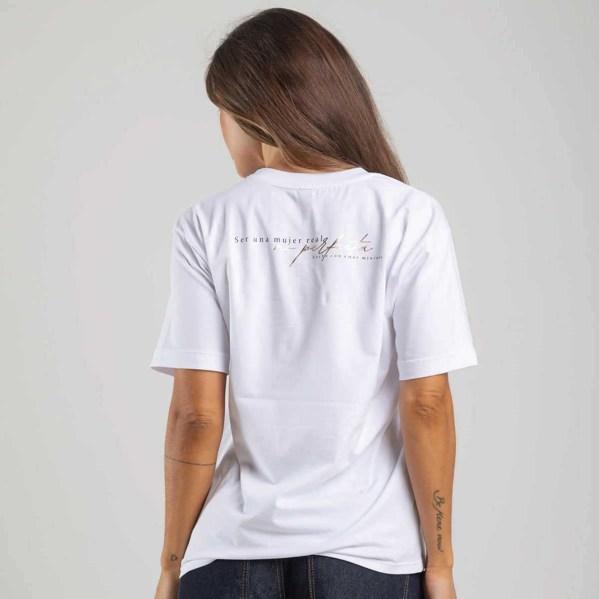OVERSIZED MINI SER UNA MUJER REAL