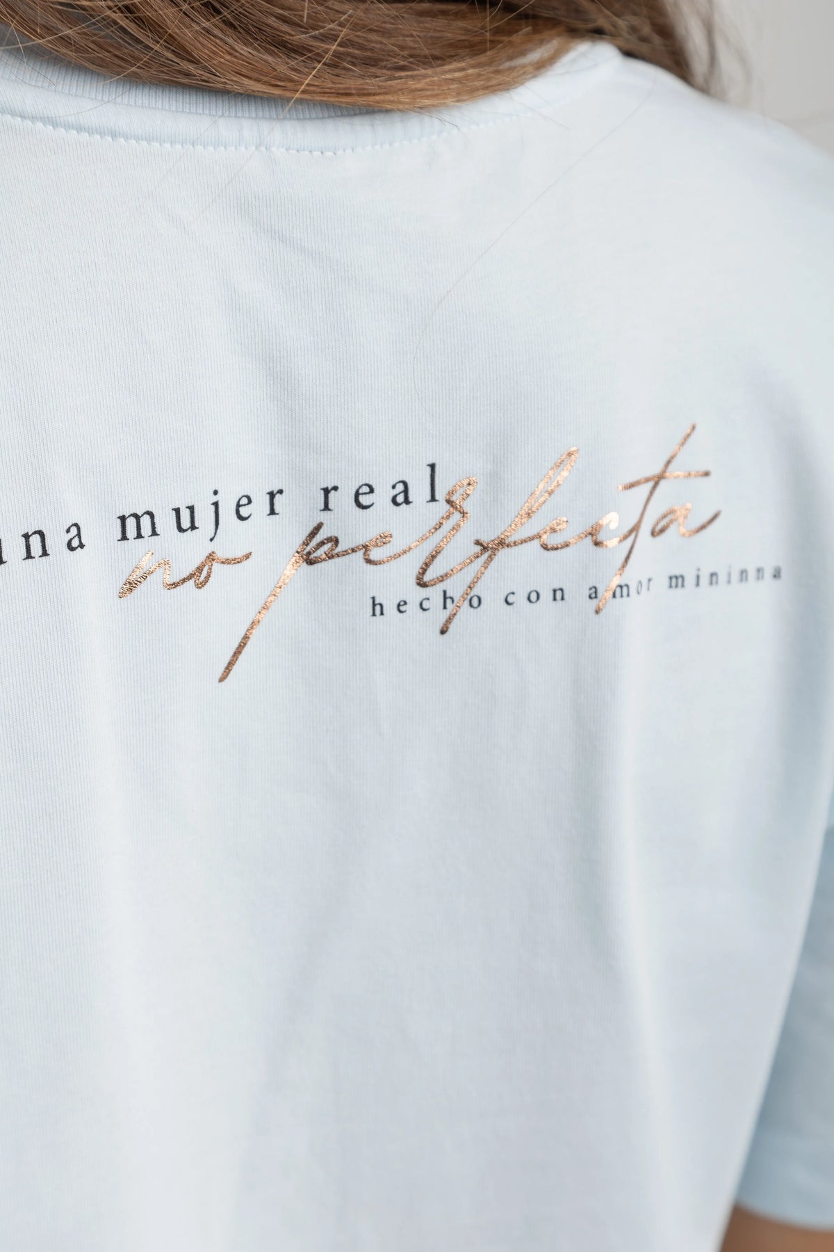 OVERSIZED MINI SER UNA MUJER REAL