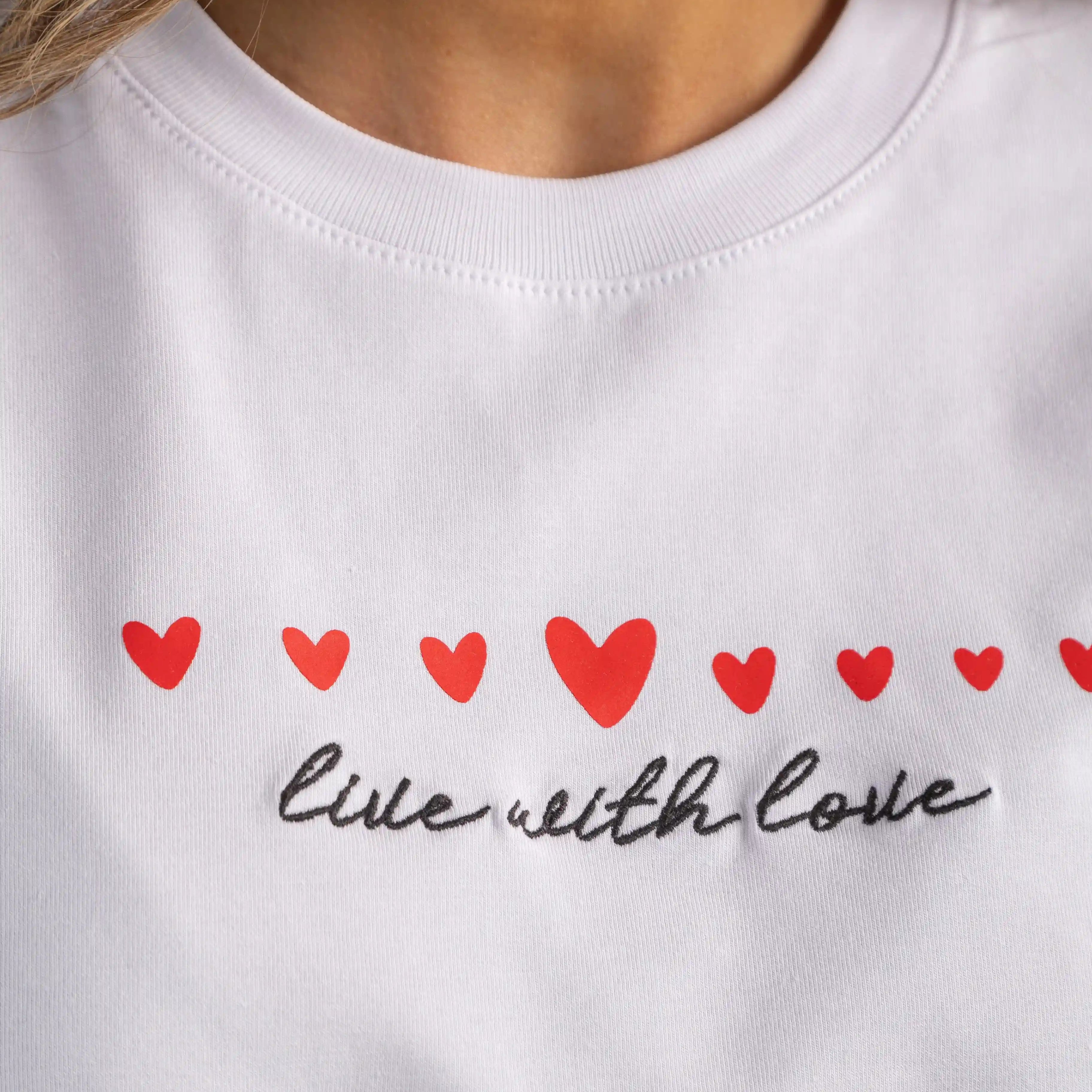 OVERSIZED BORDADA LIVE WITH LOVE