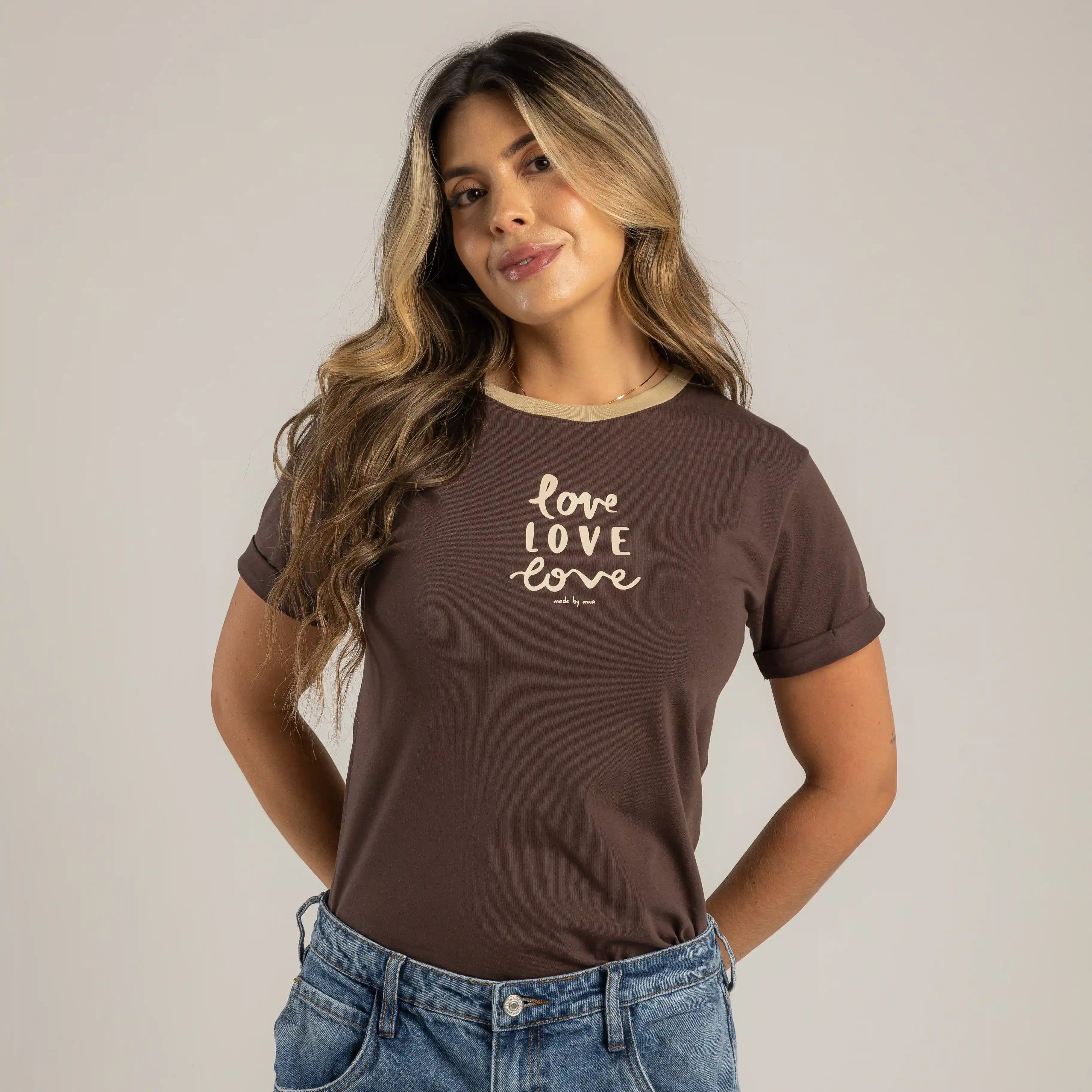 CAMISETA LOVE