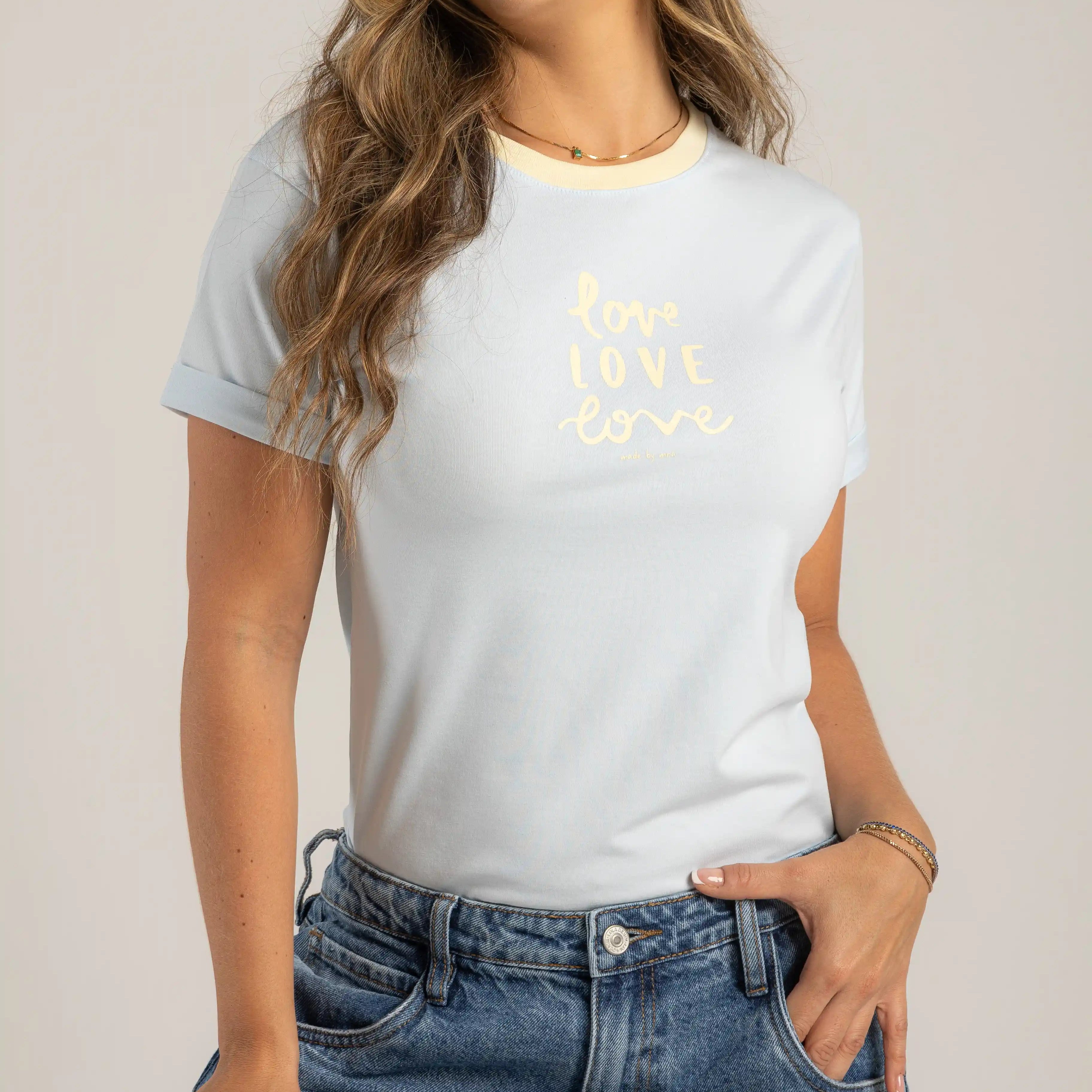 CAMISETA LOVE