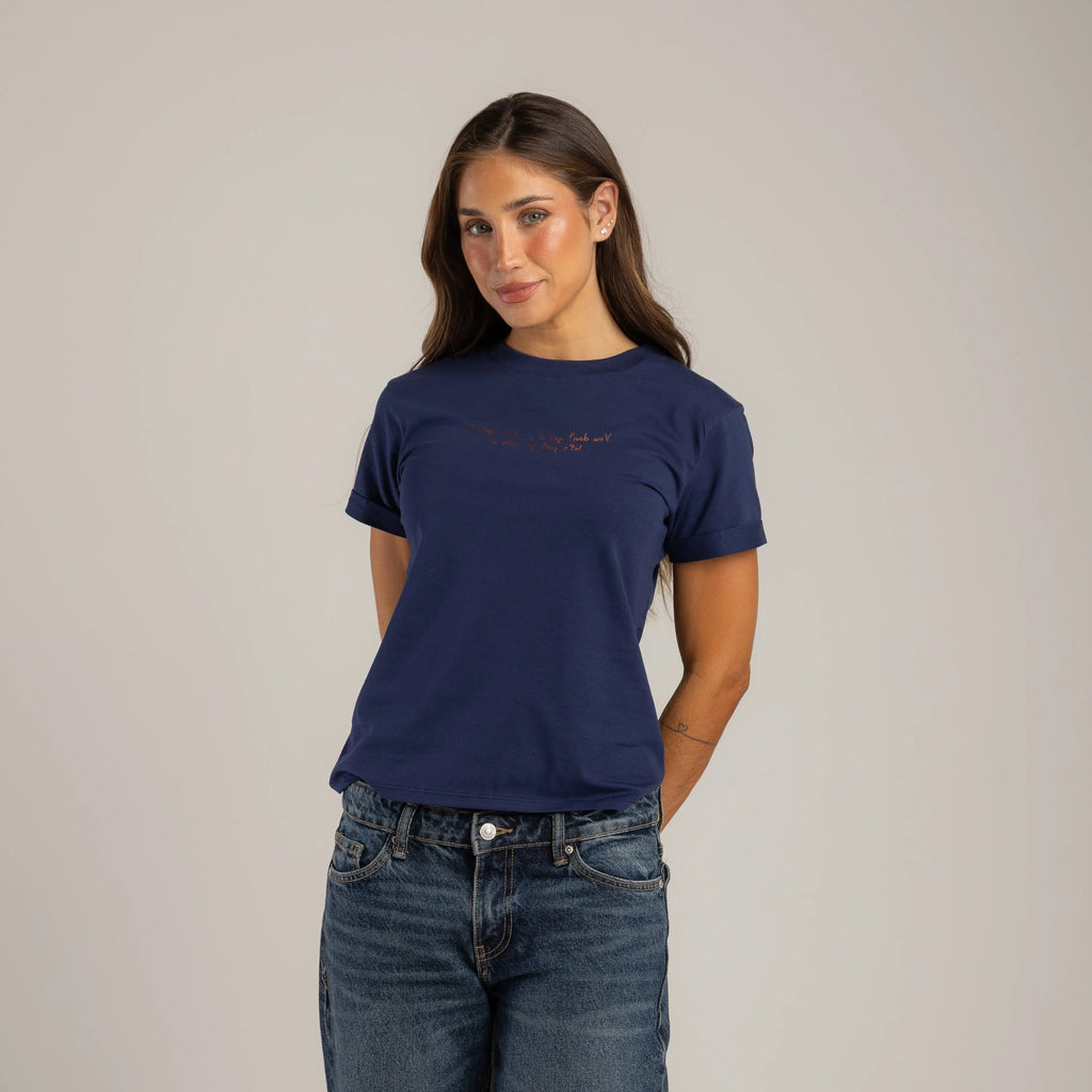 CAMISETA CORAZÓN COLGADO