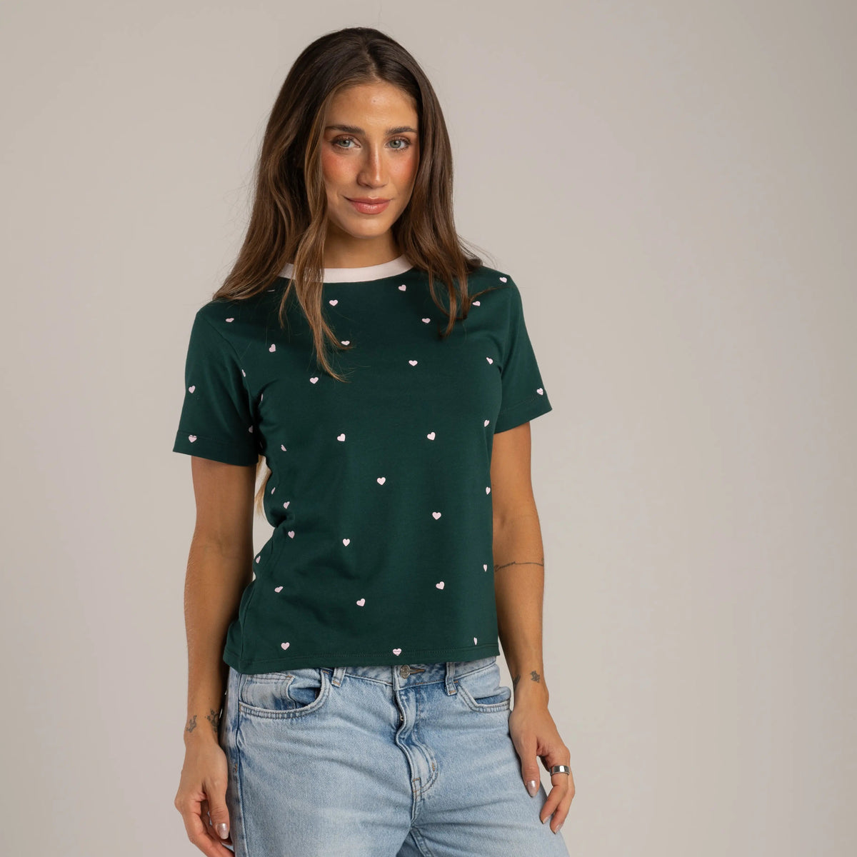 CAMISETA FONDEO CORAZONES
