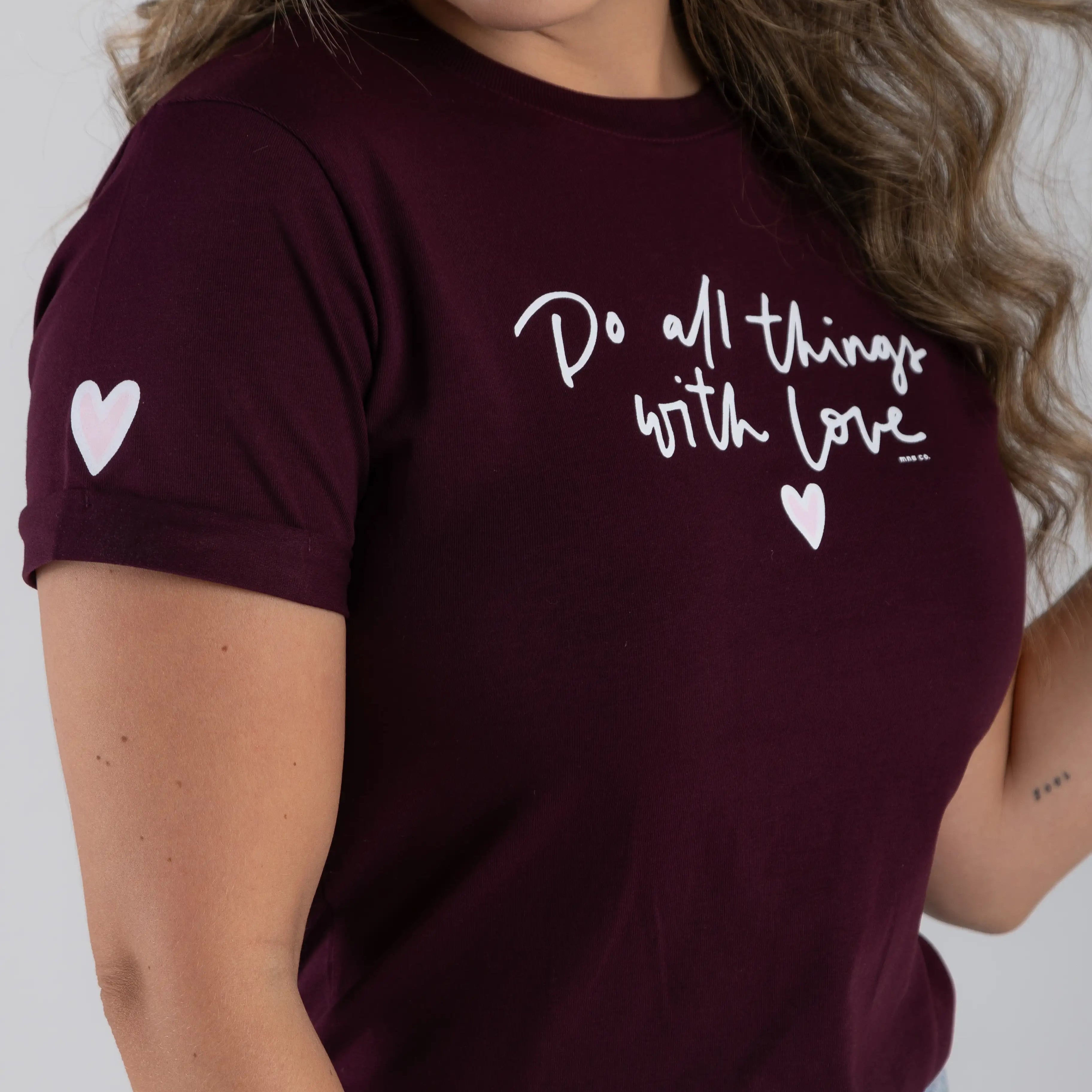 CAMISETA THINGS WITH LOVE
